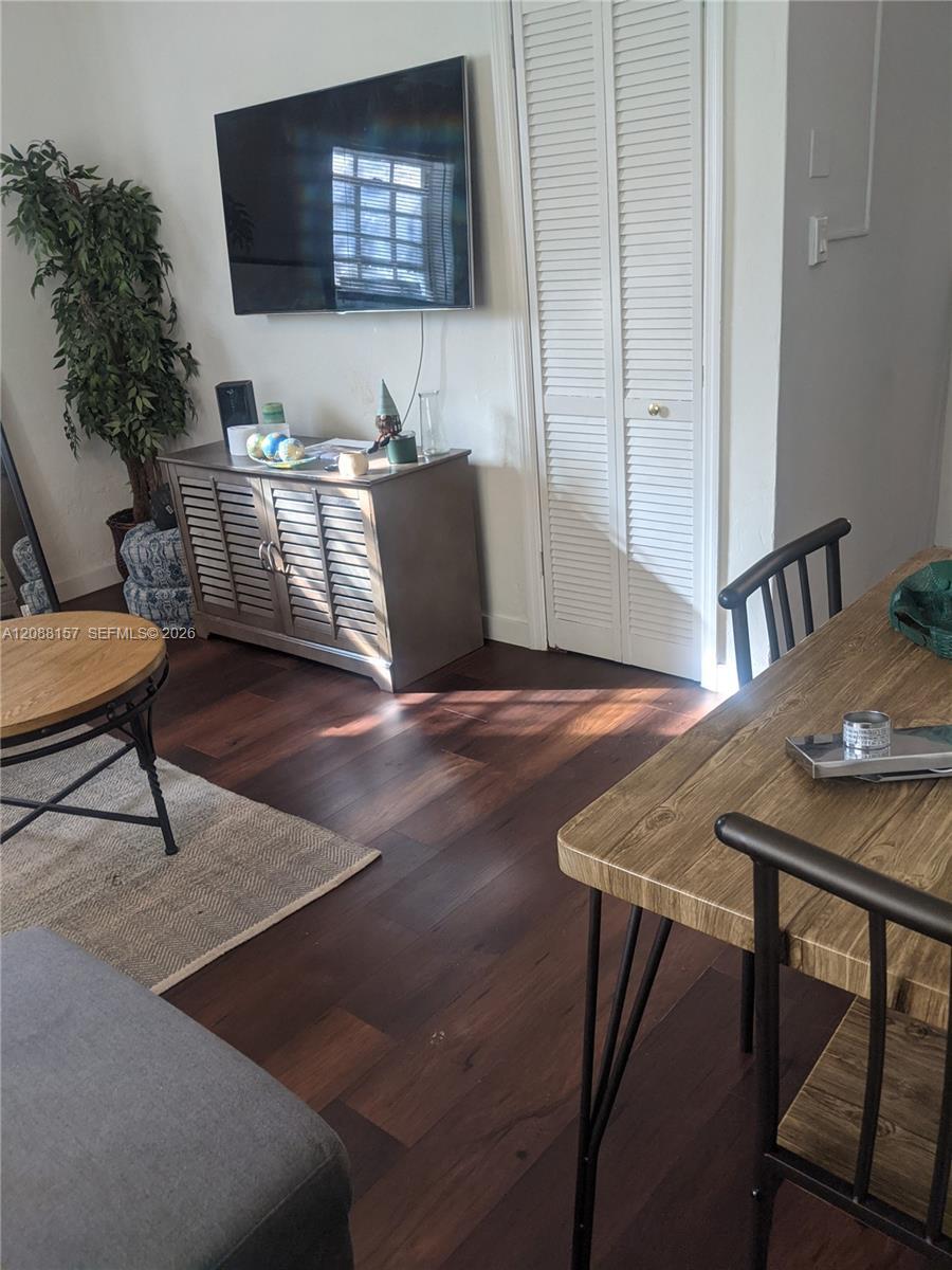 7741 Hawthorne Ave # 7741, Miami Beach FL 33141
