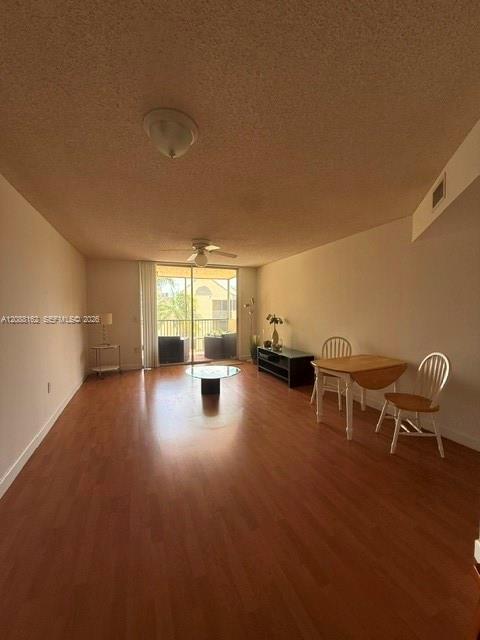 8363 Lake Dr # 504, Doral FL 33166 photo 4