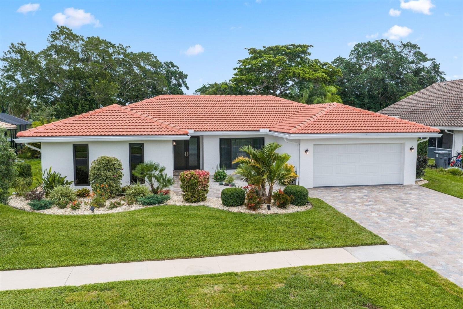 20195 Back 9 Drive, Boca Raton FL 33498 photo 2