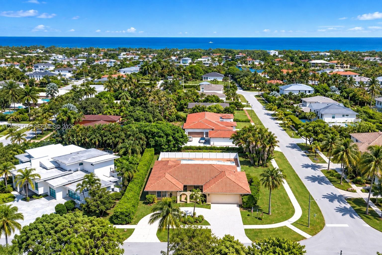 820 NE 4th Ave, Boca Raton FL 33432