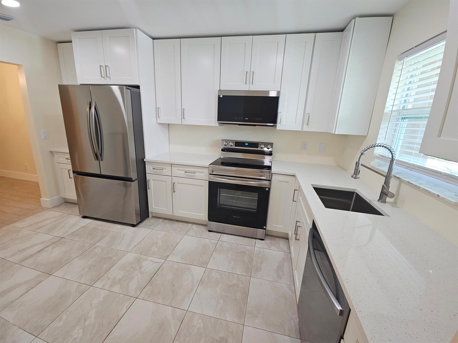 5780 Fernley Drive W # 89, West Palm Beach FL 33415 photo 3
