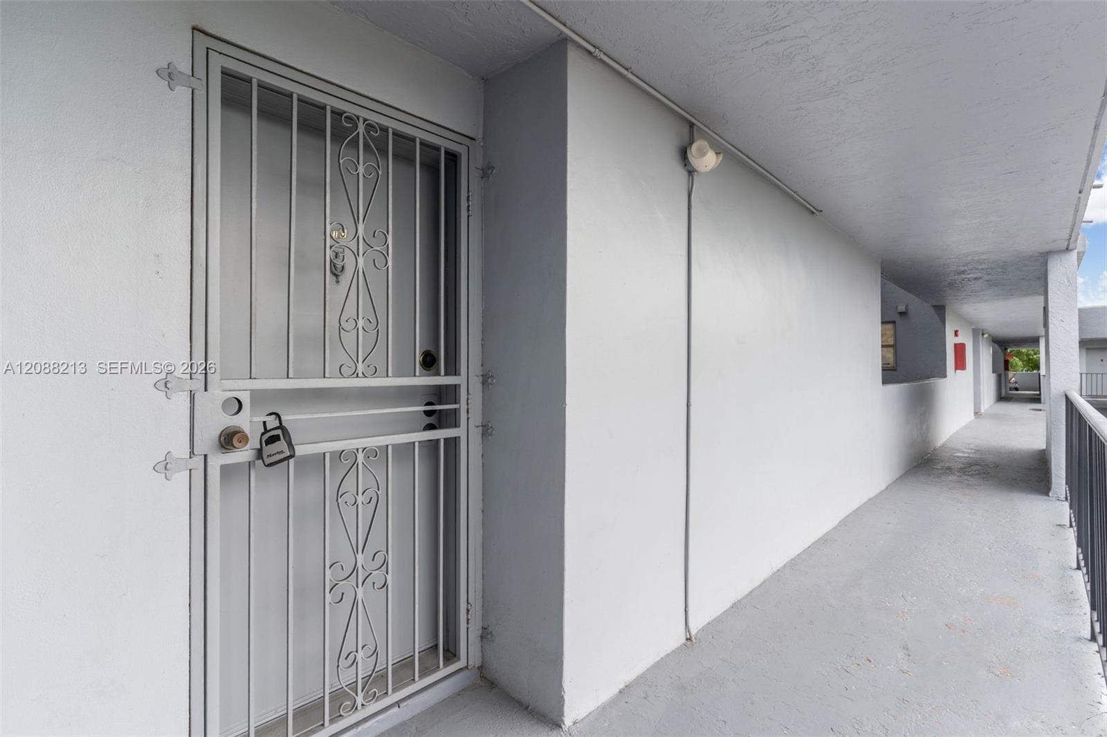 210 Fontainebleau Blvd # 410, Miami FL 33172 photo 3