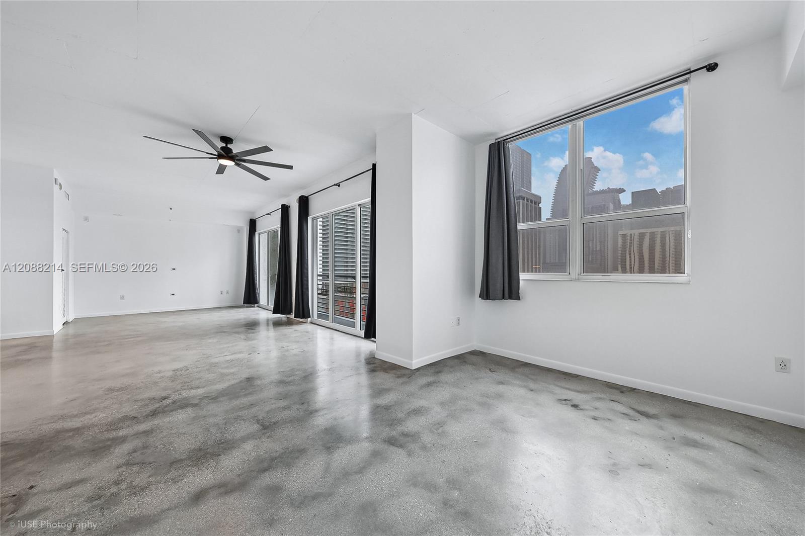 133 NE 2nd Ave # 1606, Miami FL 33132 photo 4
