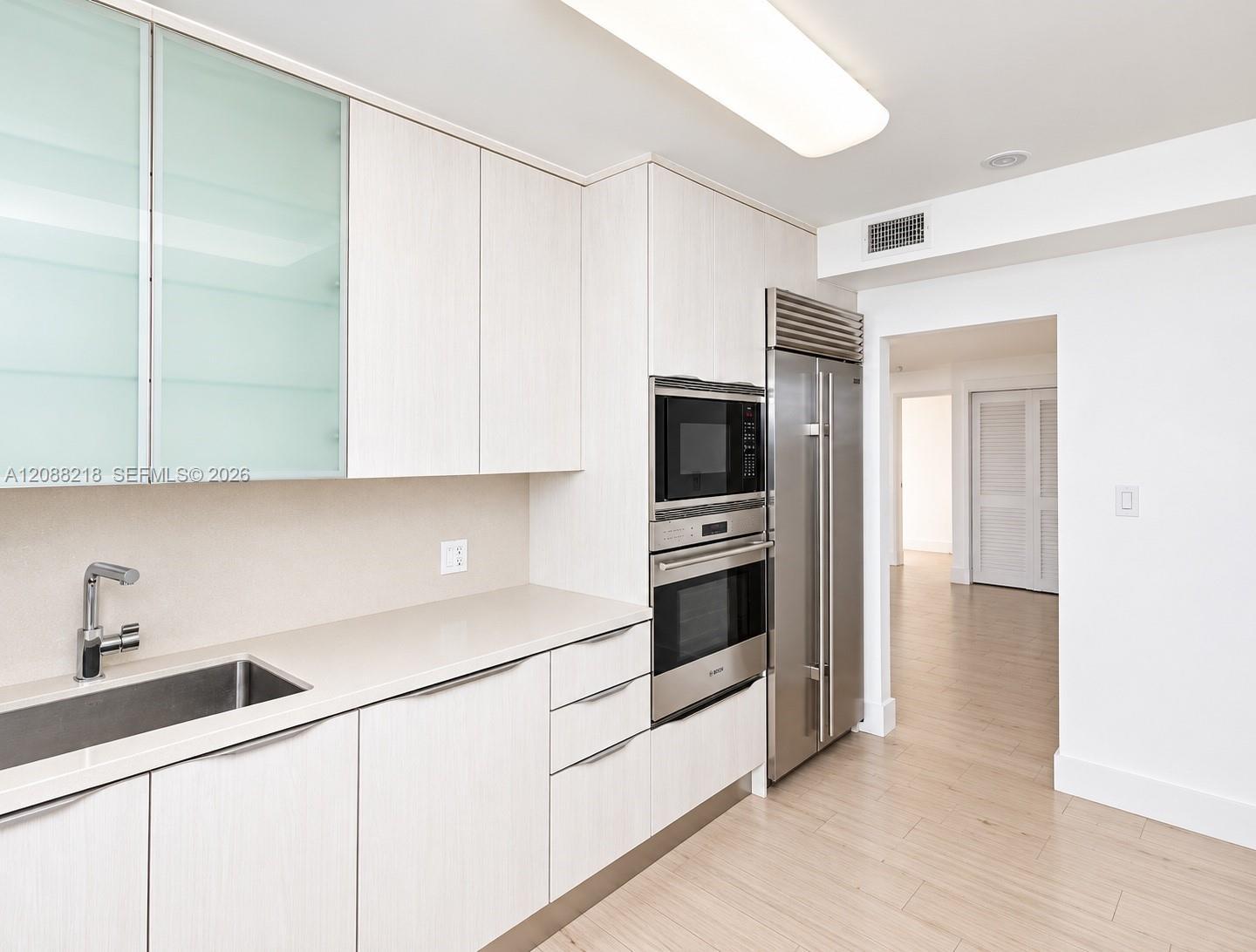 10185 Collins Ave # 1017, Bal Harbour FL 33154 photo 3