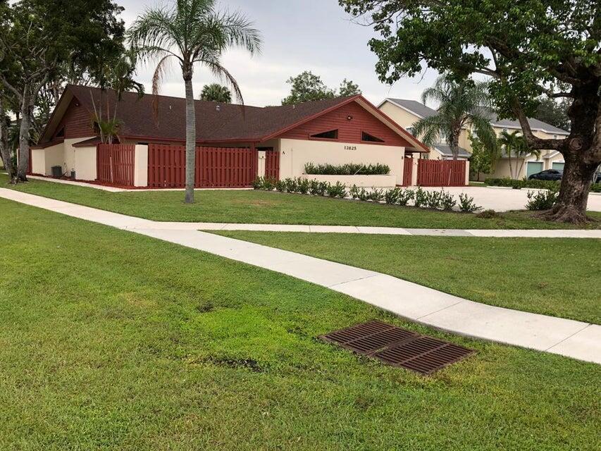 13825 YARMOUTH Drive # C, Wellington FL 33414