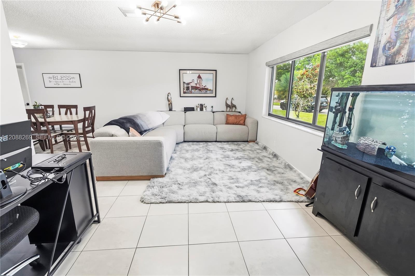 10650 NW 42nd Dr, Coral Springs FL 33065 photo 5