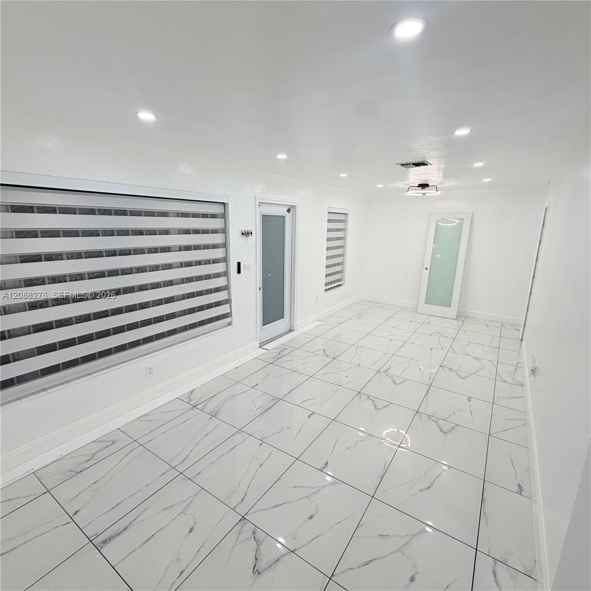 10305 SW 149th Ter, Miami FL 33176 photo 2