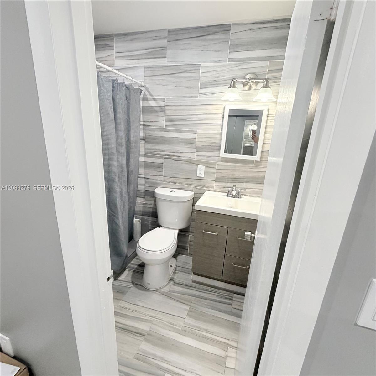 10305 SW 149th Ter, Miami FL 33176 photo 5