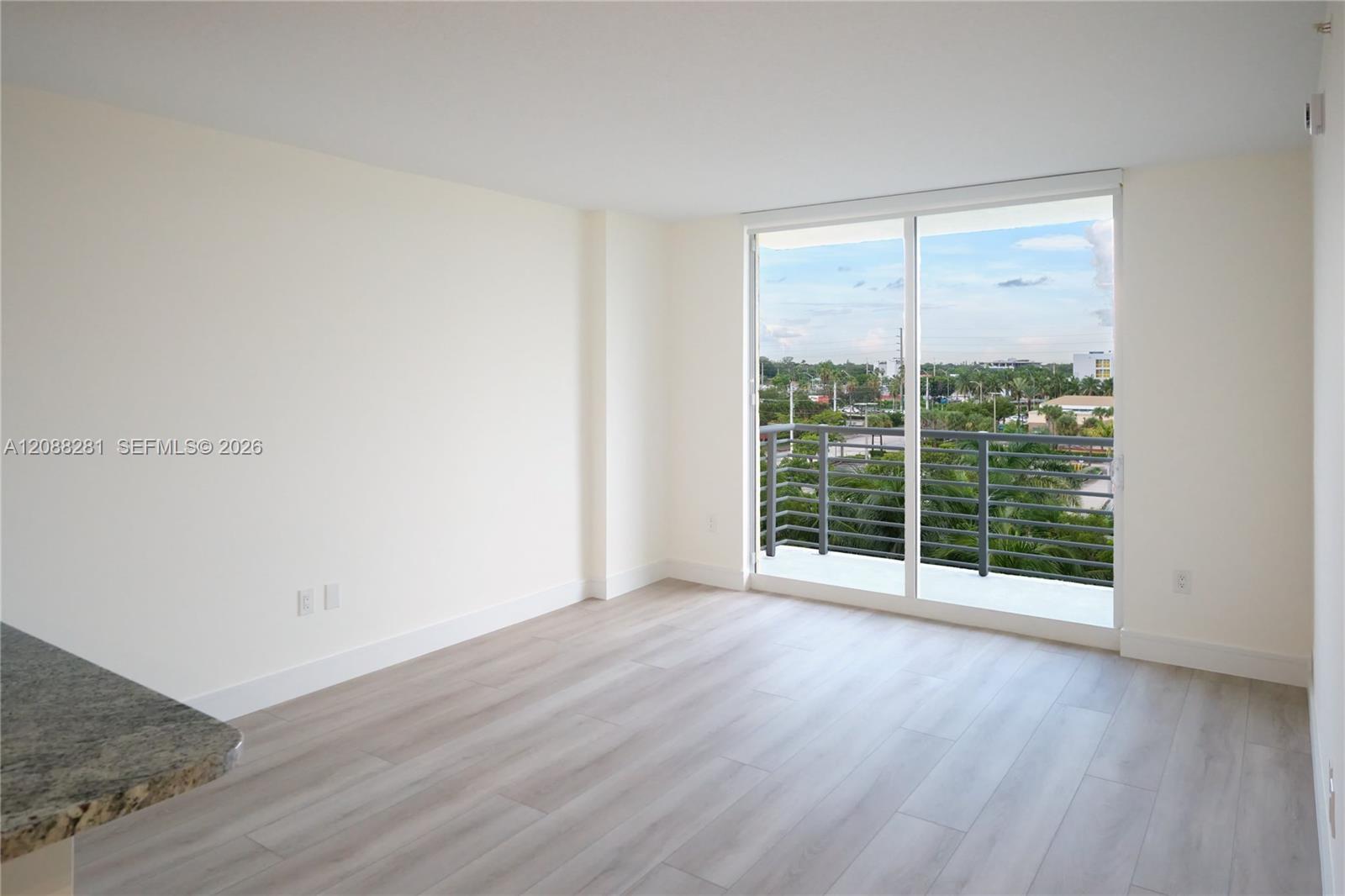 2775 NE 187th St # 511, Aventura FL 33180 photo 2