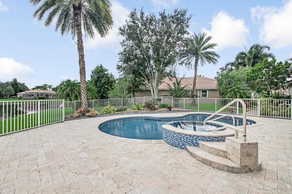 6525 MURANO Way, Lake Worth FL 33467 photo 4