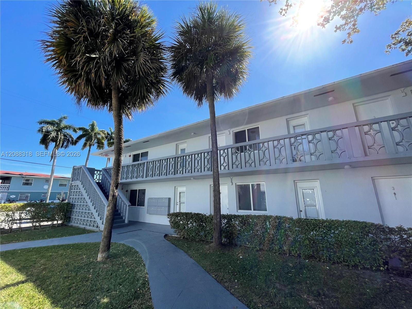 890 NW 45th Ave # 1, Miami FL 33126 photo 2