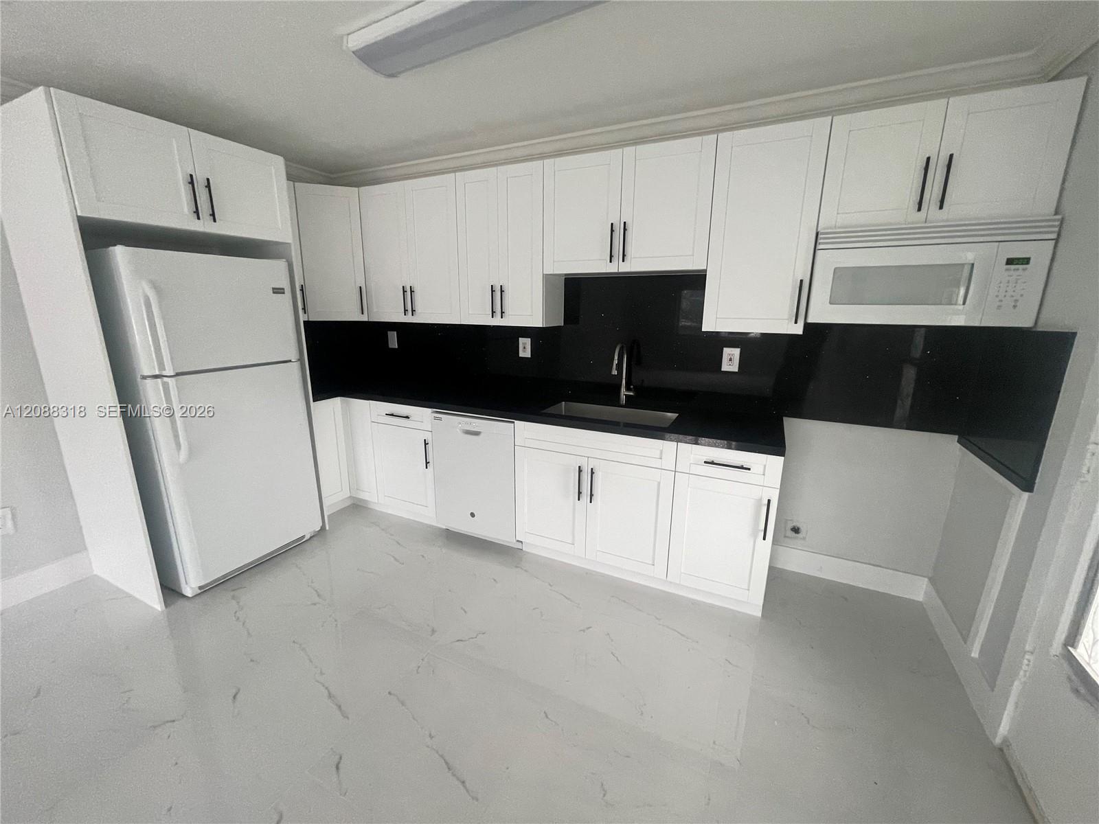 890 NW 45th Ave # 1, Miami FL 33126 photo 5