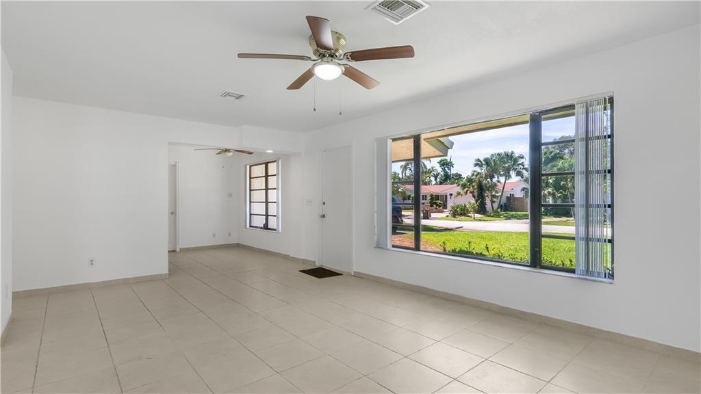 2161 NE 35TH Street, Lighthouse Point FL 33064 photo 5