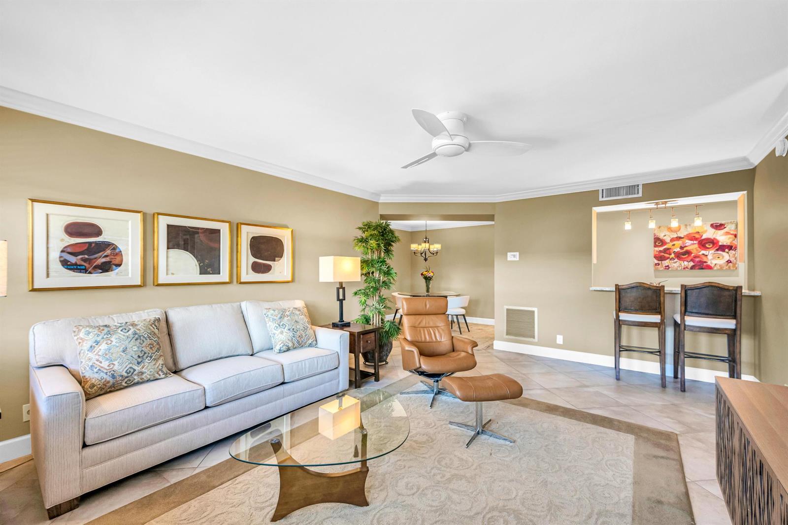 615 NE 12th Avenue # 301, Fort Lauderdale FL 33304 photo 3