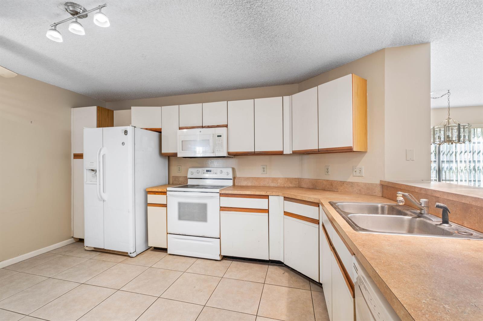 3237 Perimeter Drive # 2512, FL 33467 photo 2