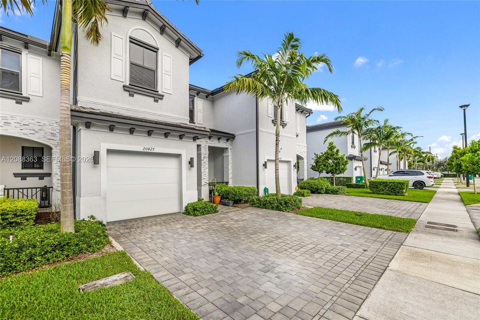 20427 NW 4th Ct, Miami Gardens FL 33169 photo 3