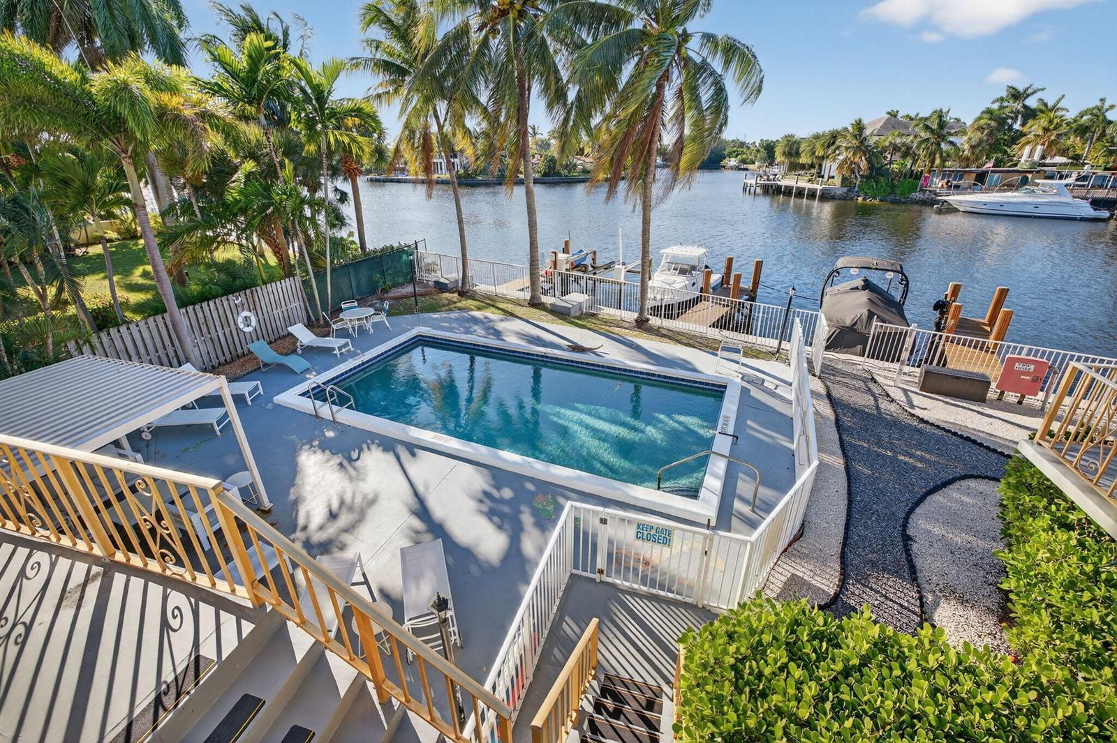 1821 MIDDLE RIVER Drive # 7, Fort Lauderdale FL 33305