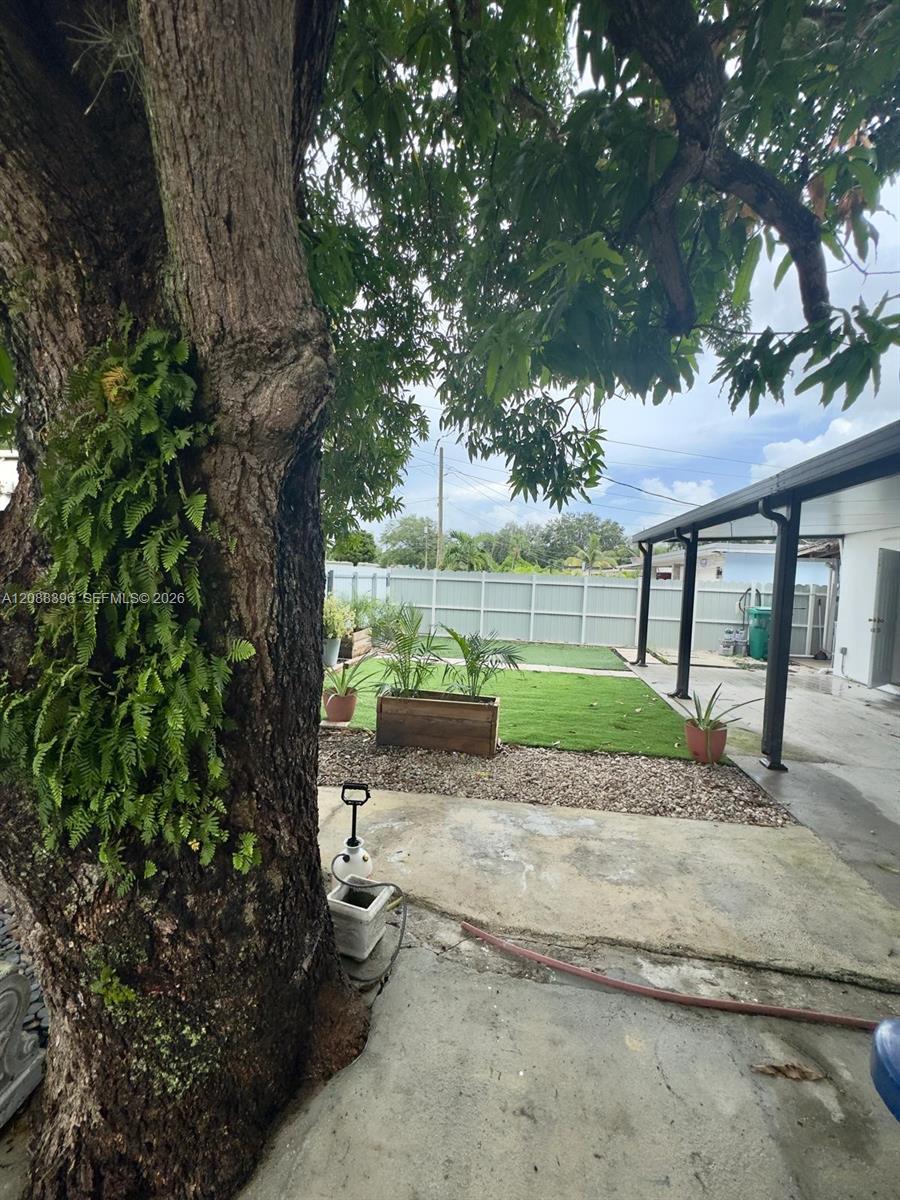 9945 NW 22nd Ave # 1, Miami FL 33147 photo 2