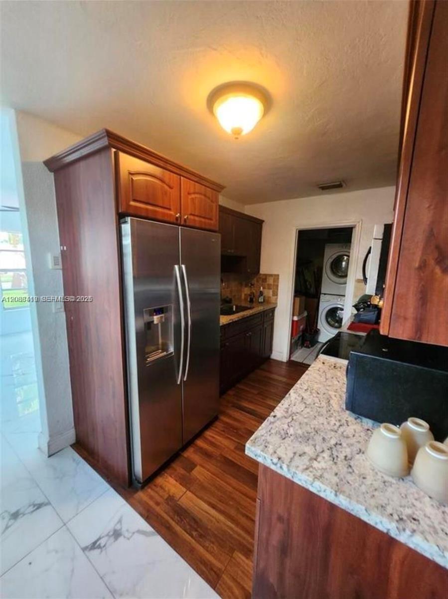 Hollywood, FL 33024 photo 3
