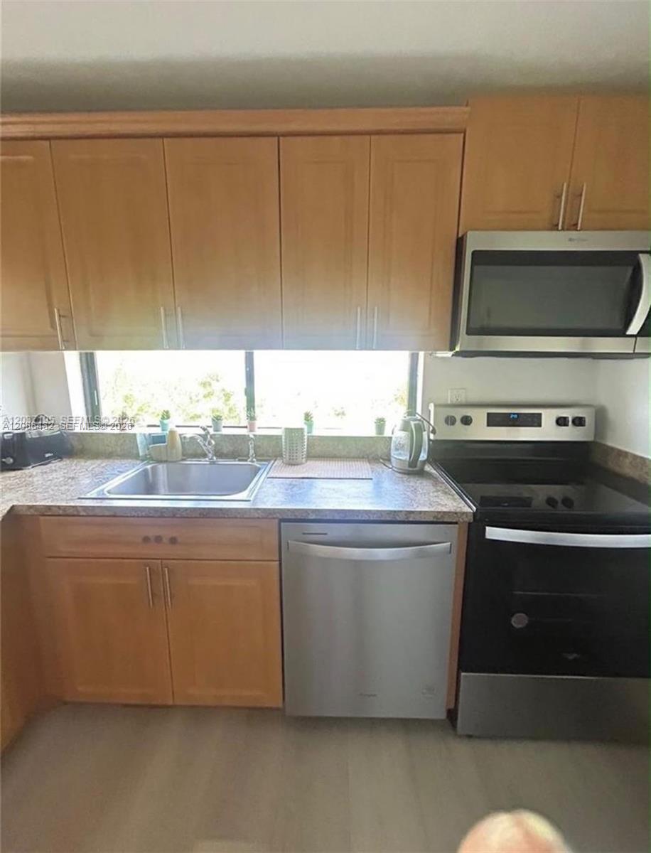 16909 N BAY Rd # 512, Sunny Isles Beach FL 33160 photo 4