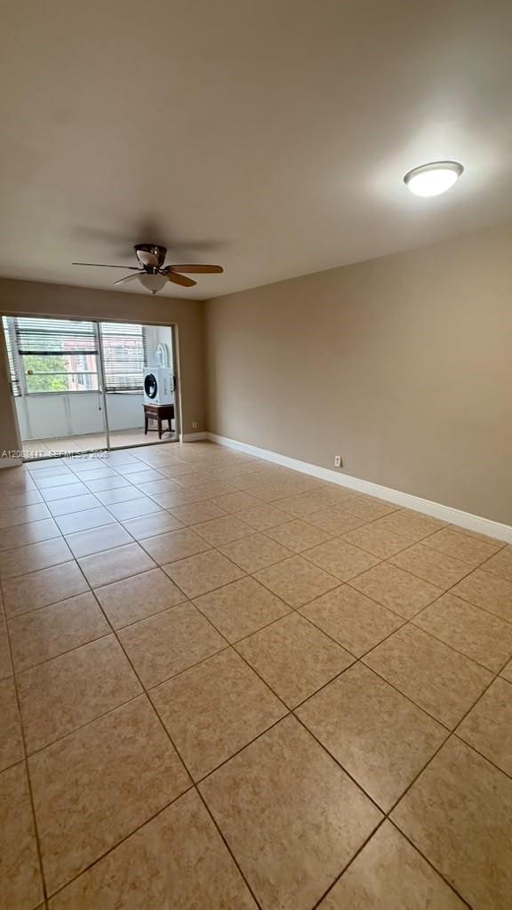 9641 Sunrise Lakes Blvd # 305, Sunrise FL 33322 photo 5