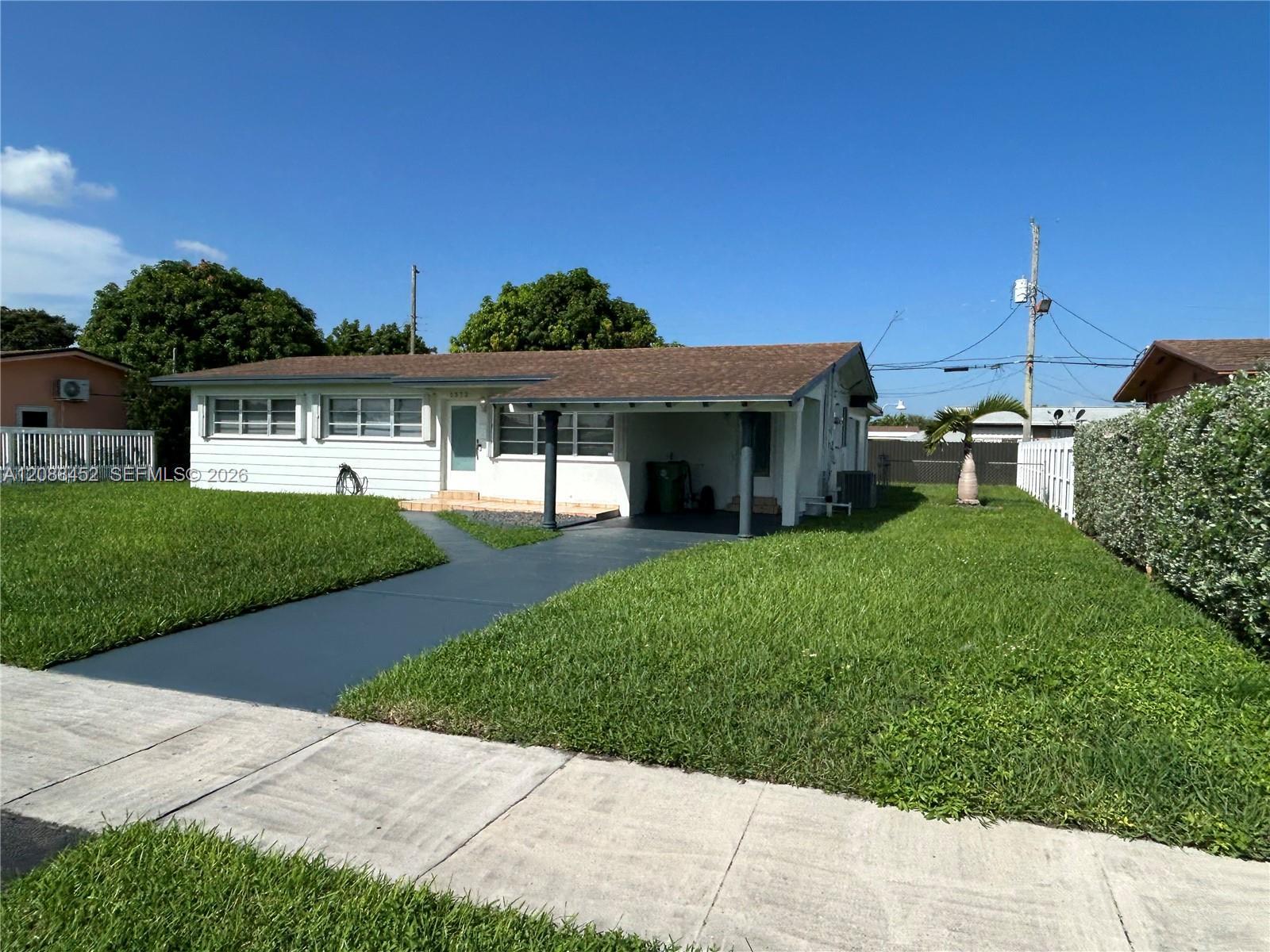 5372 W 4th Ln, Hialeah FL 33012 photo 2