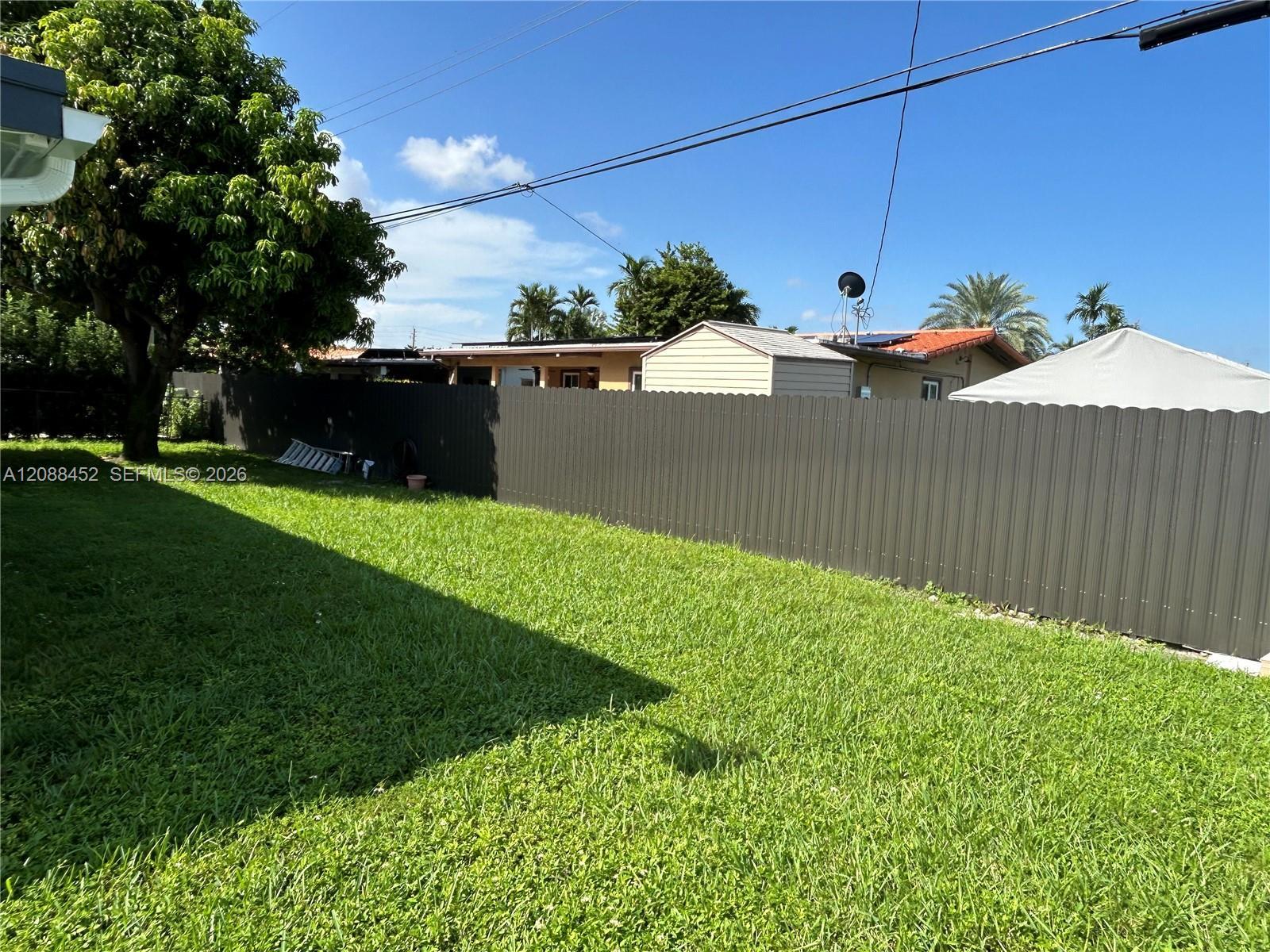 5372 W 4th Ln, Hialeah FL 33012 photo 3