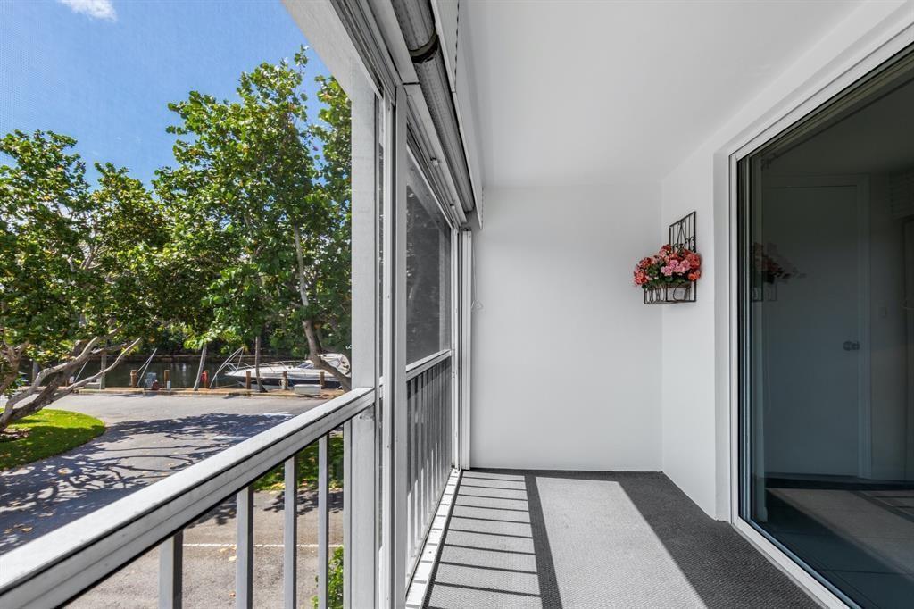6449 BAY CLUB Drive # 4, Fort Lauderdale FL 33308 photo 4