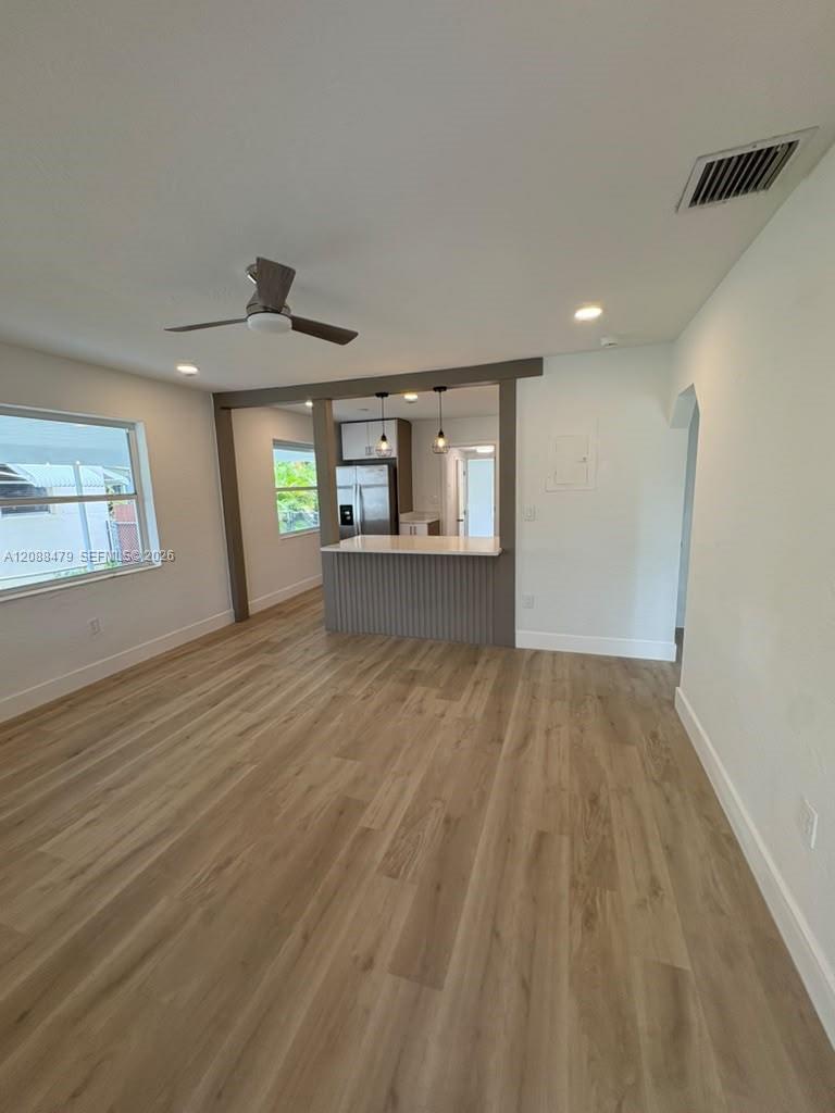 825 S 28th Ave, Hollywood FL 33020 photo 3