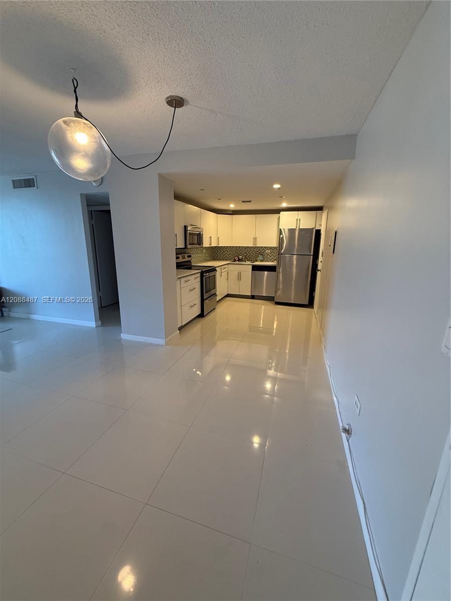 5555 Collins Ave # 12Z, Miami Beach FL 33140 photo 3