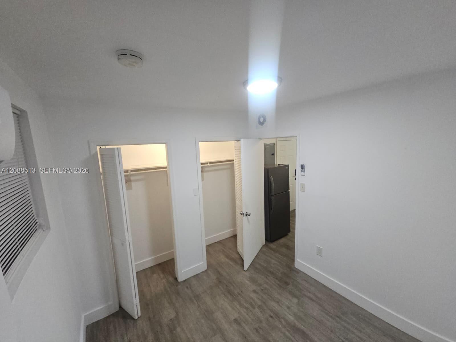 784 NW 100th St # C, Miami FL 33150 photo 3