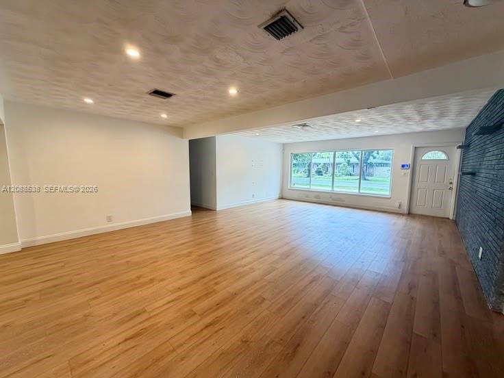 252 SW 61st Ave, Plantation FL 33317 photo 3