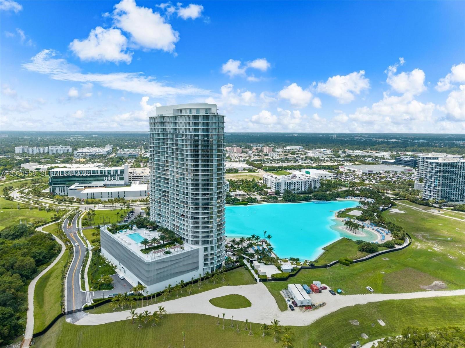 2411 Laguna Circle # 2803, Miami FL 33181 photo 2