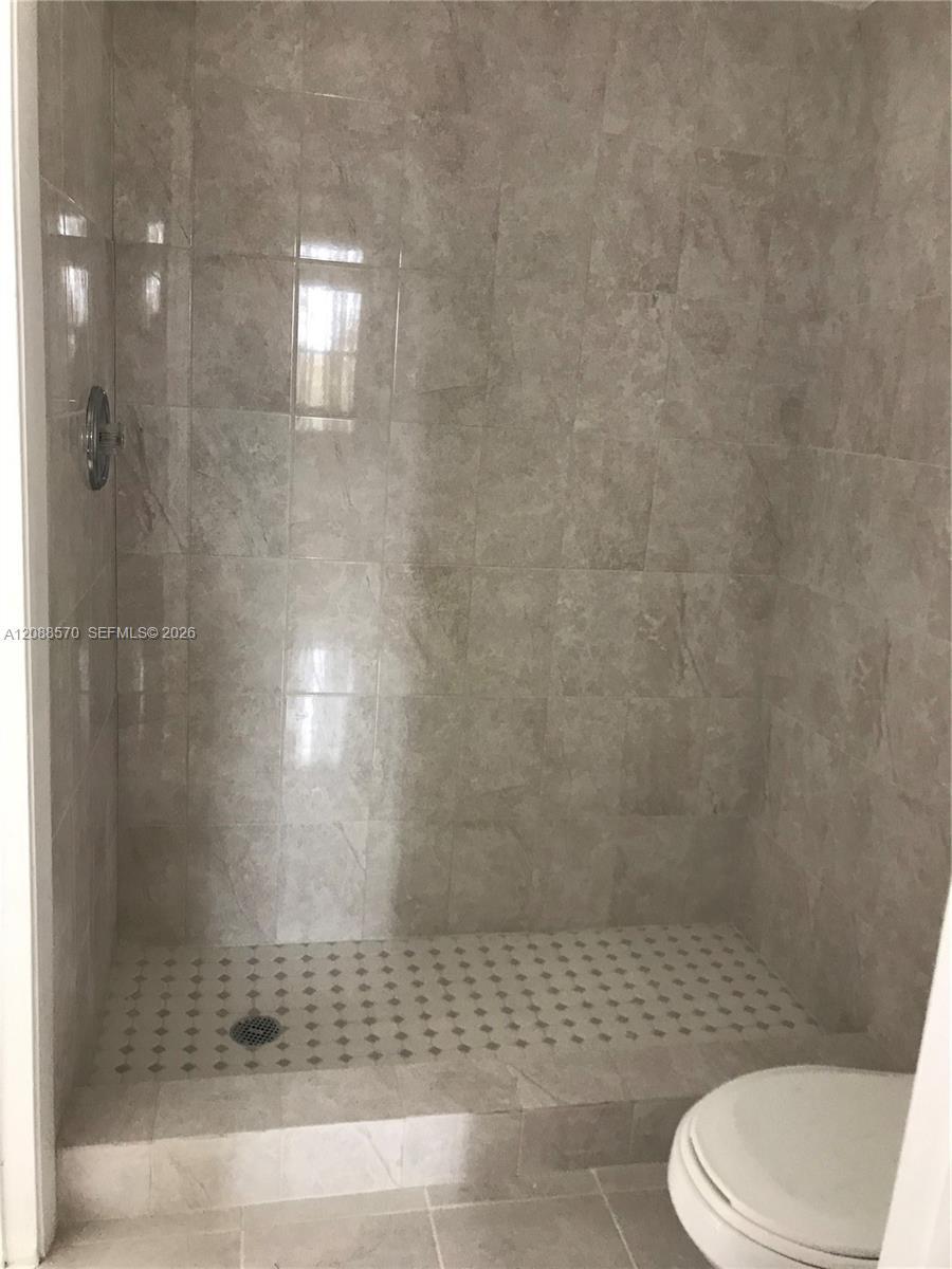666 NW 114th Ave # 203, Sweetwater FL 33172 photo 5