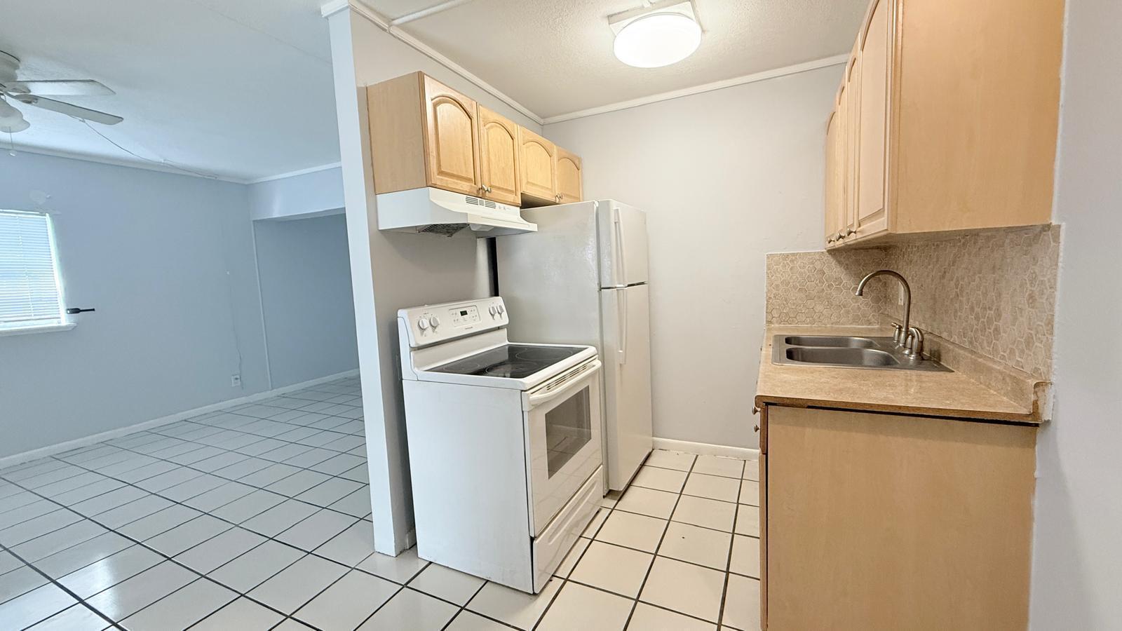 999 NE 23RD Drive # 204, Wilton Manors FL 33305 photo 2