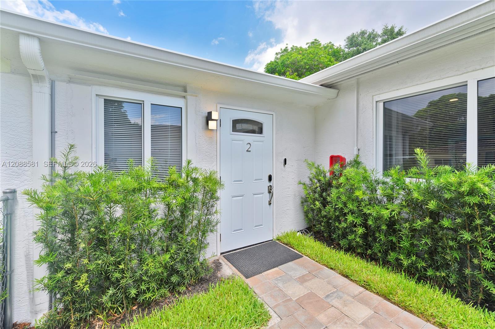 326 SW 14th St # 2, Dania Beach FL 33004 photo 2