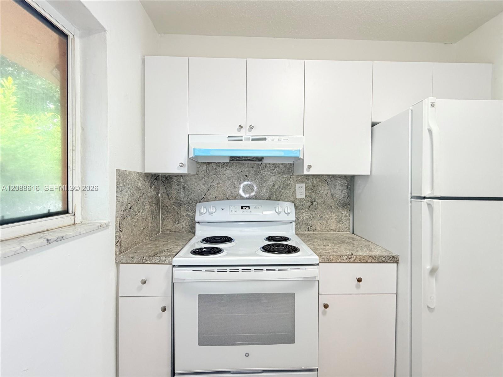 1029 NW 5th St # 6, Miami FL 33128 photo 5