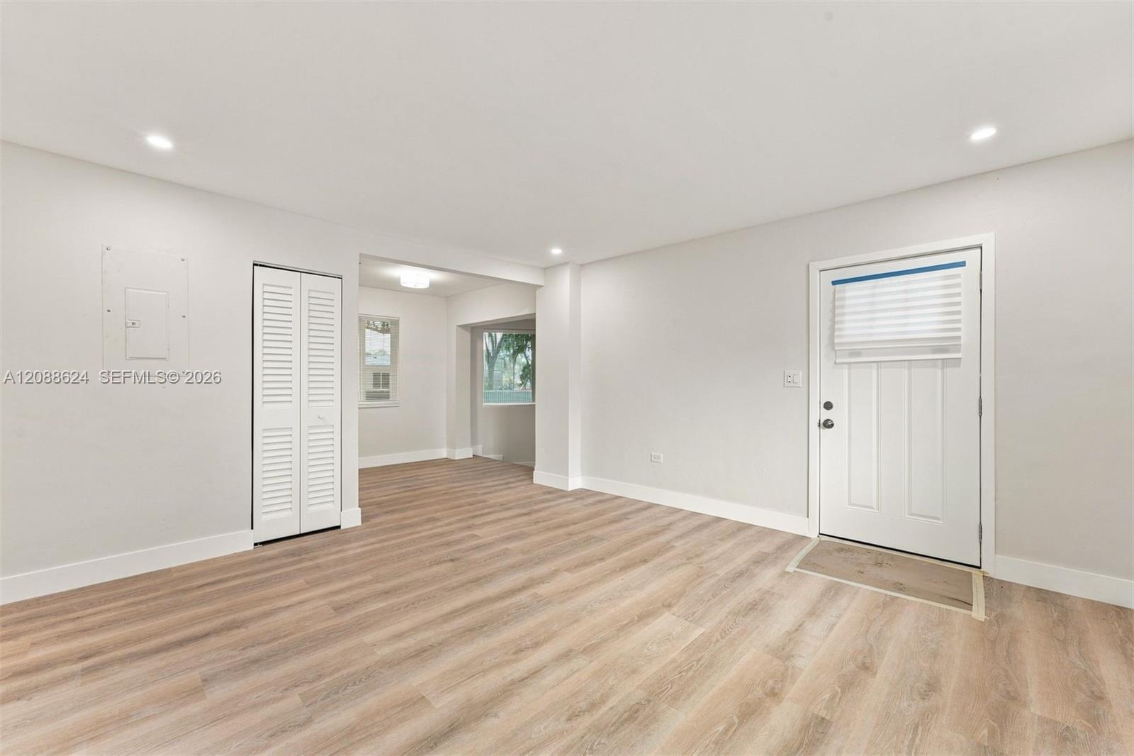 380 NW 130th St, North Miami FL 33168 photo 5