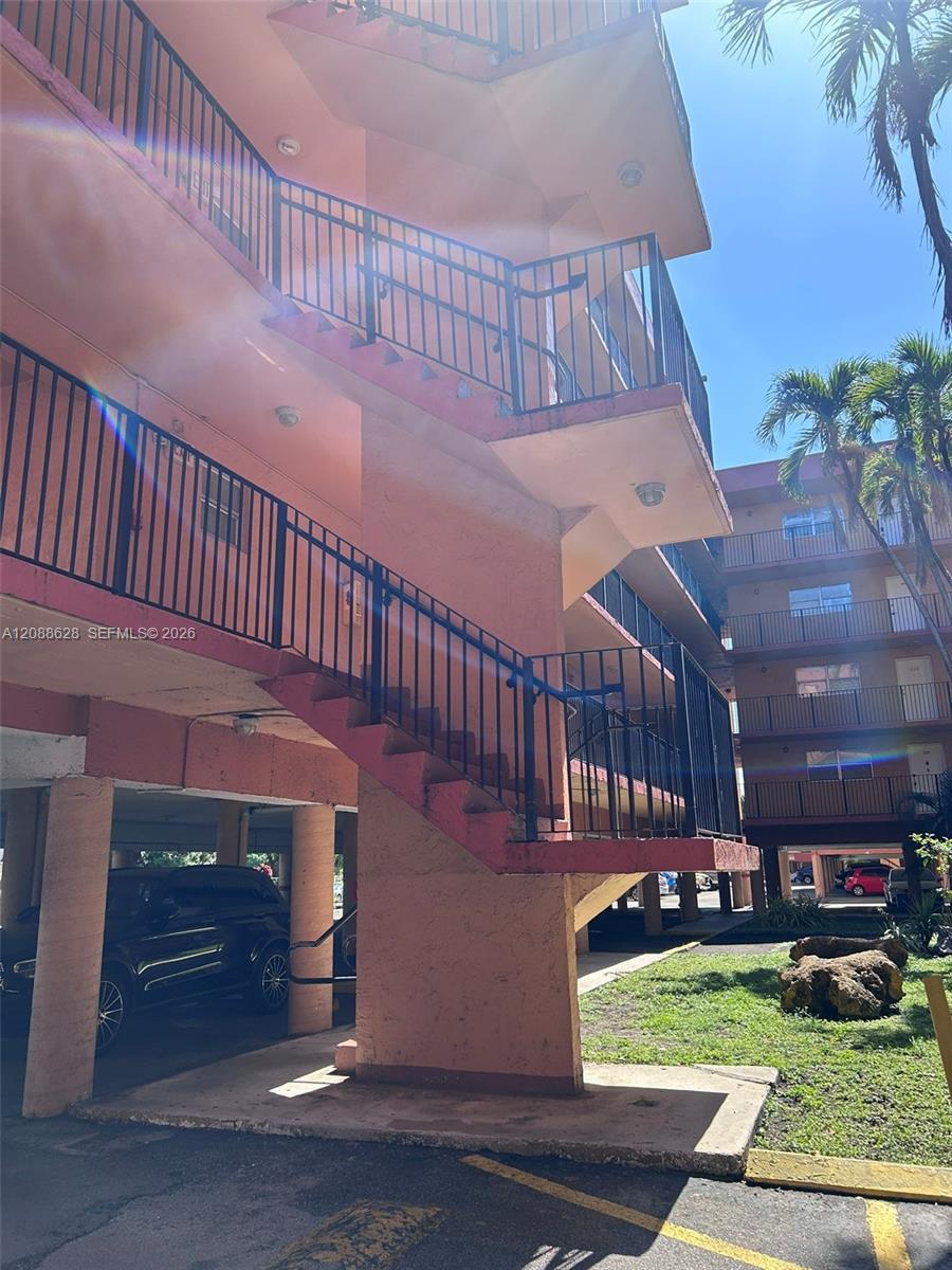 1990 W 56th St # 1320, Hialeah FL 33012 photo 3