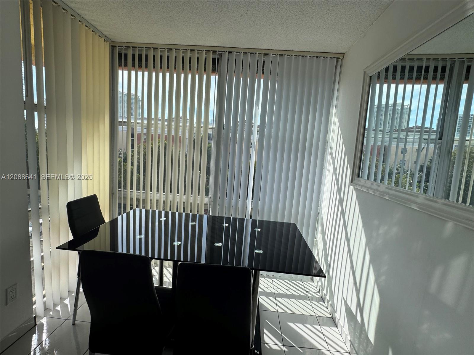 200 172nd St # 522, Sunny Isles Beach FL 33160 photo 4