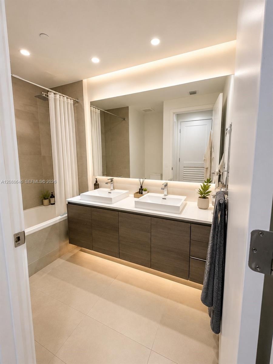 1080 Brickell Ave # 907, Miami FL 33131 photo 3