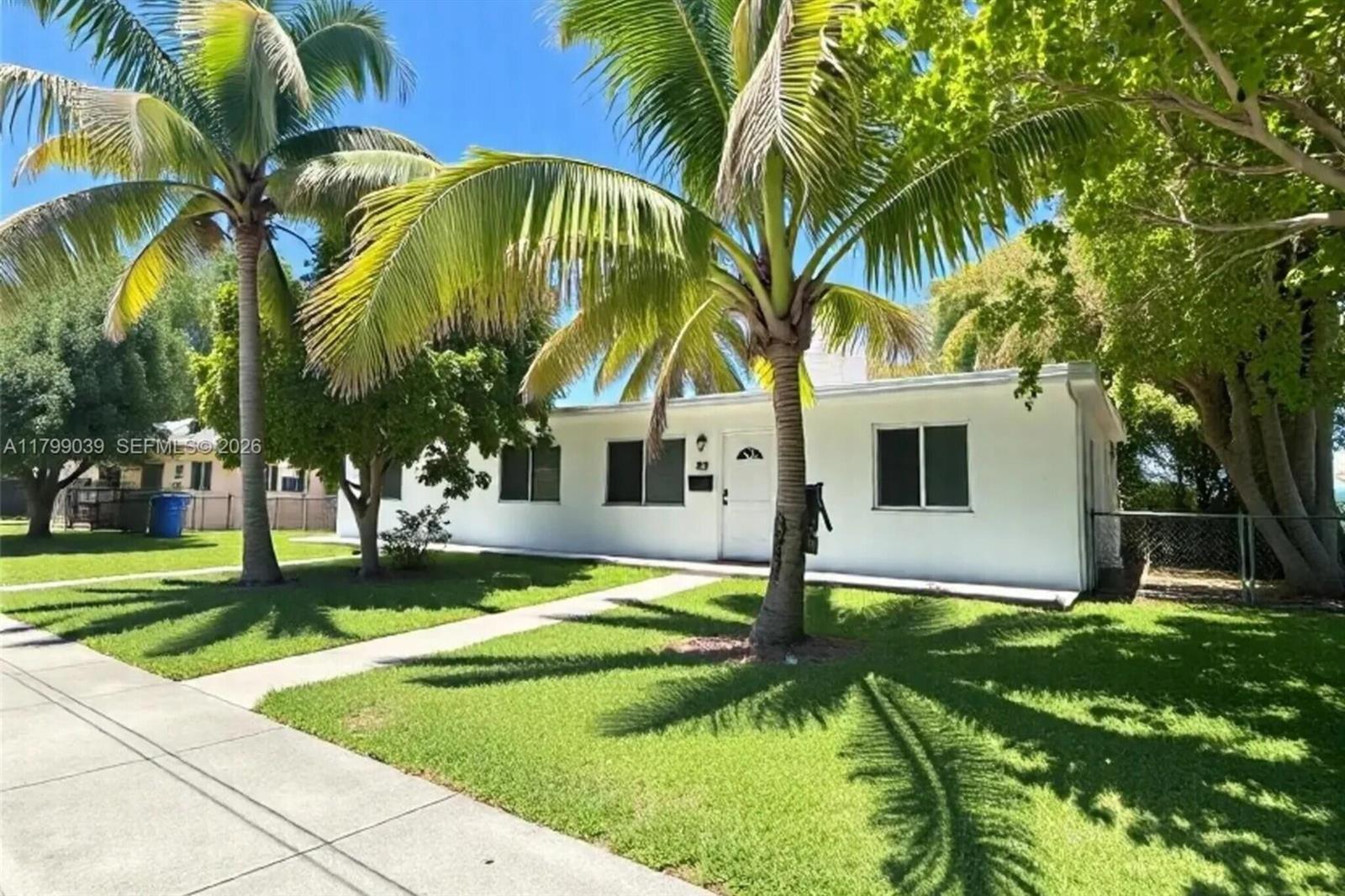 16204 NE 18TH # B, North Miami Beach FL 33162