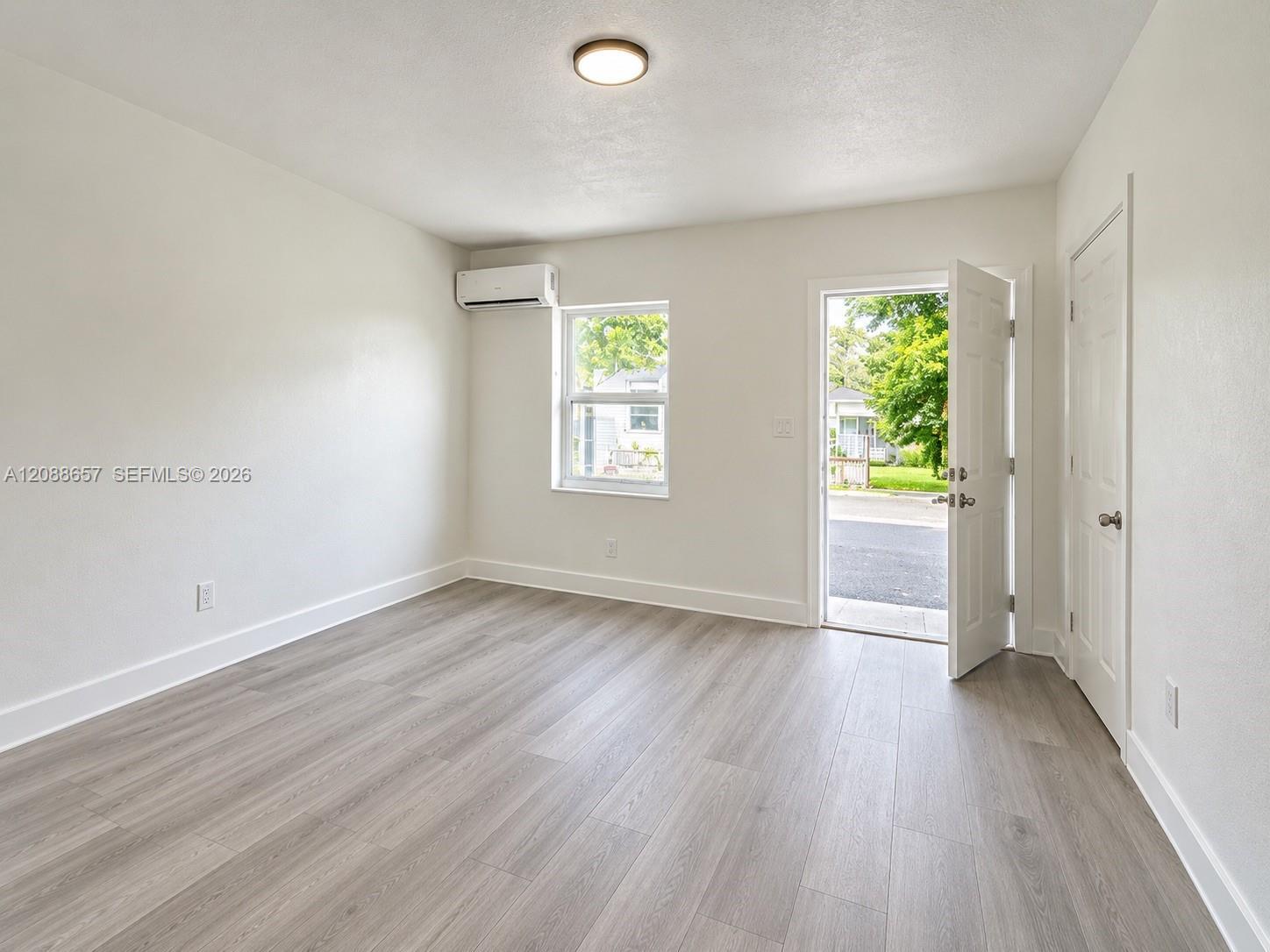 2711 Lincoln St # 1, Hollywood FL 33020 photo 5