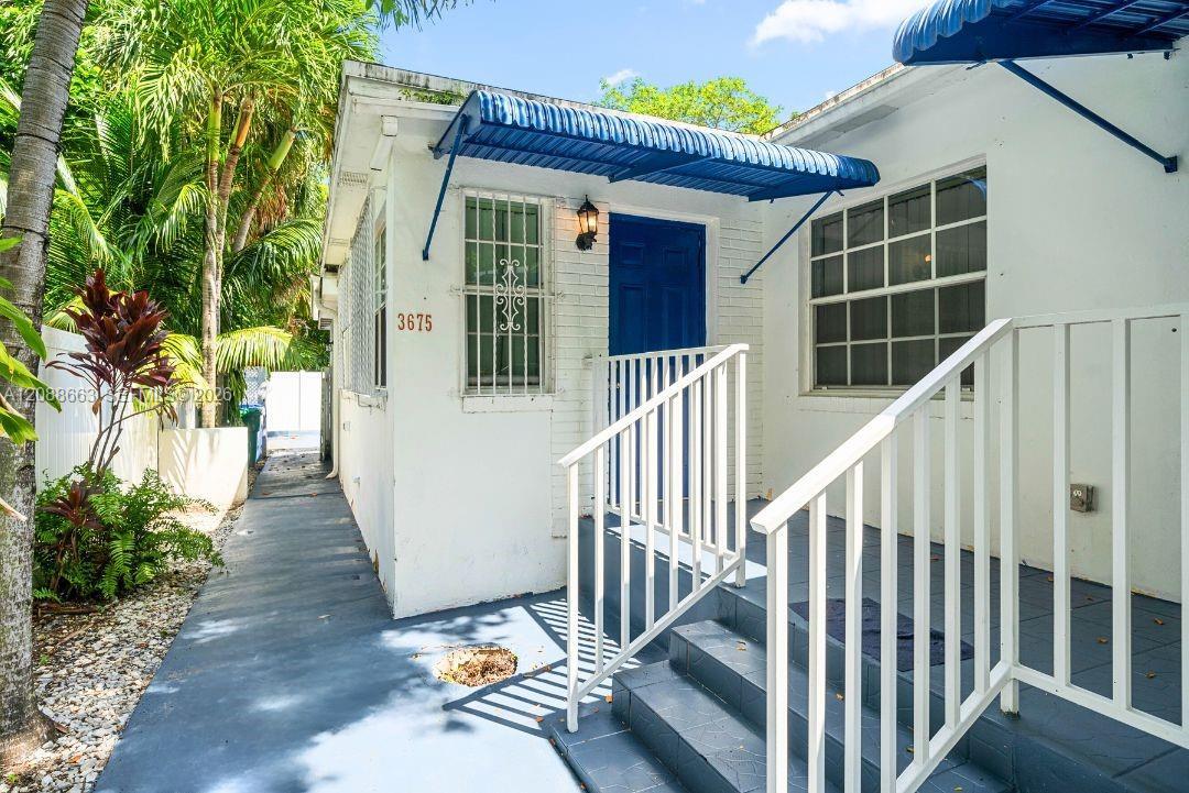 3675 SW 23rd St # A, Miami FL 33145