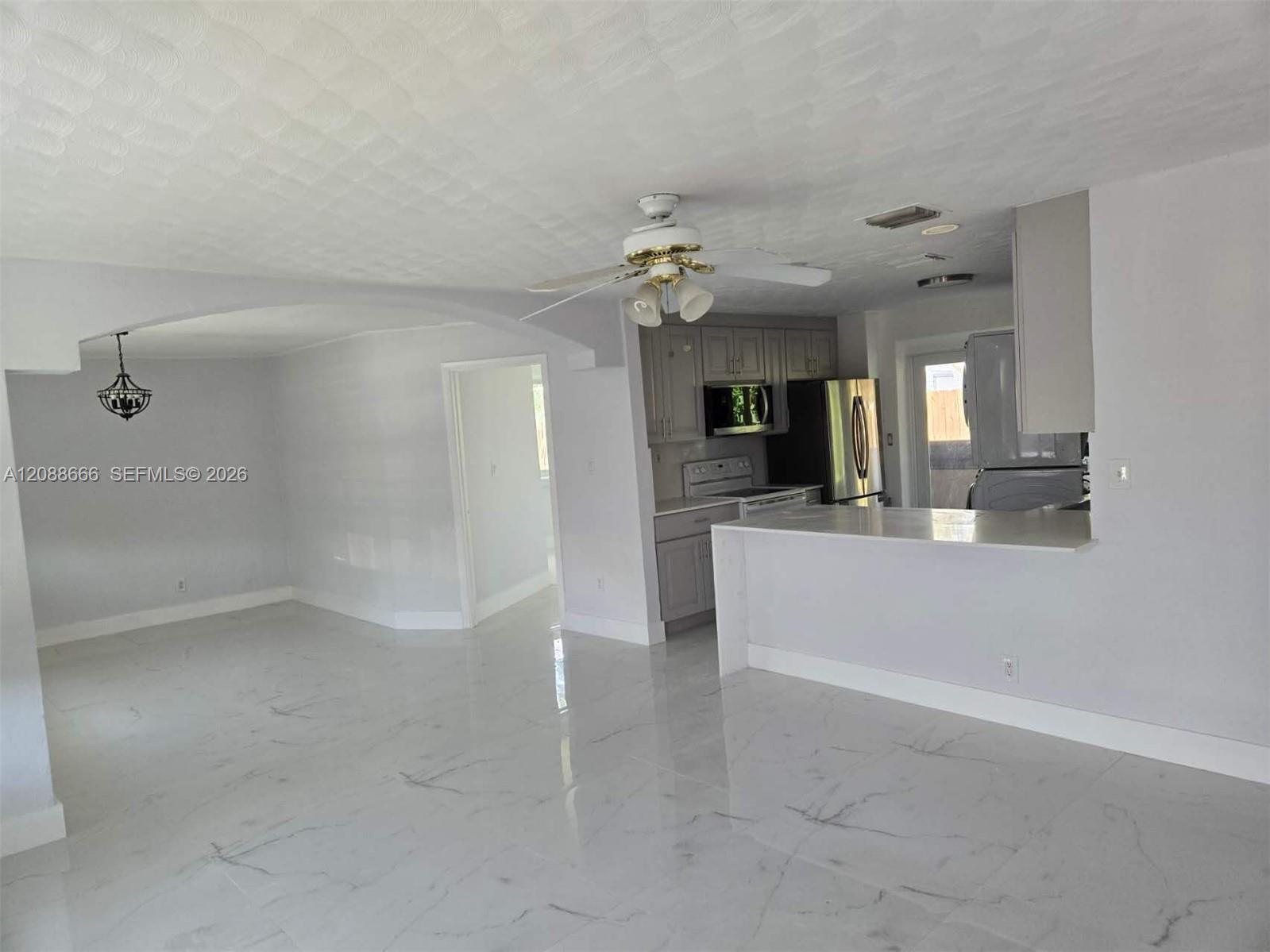 1101 NE 23rd Pl, Pompano Beach FL 33064 photo 2