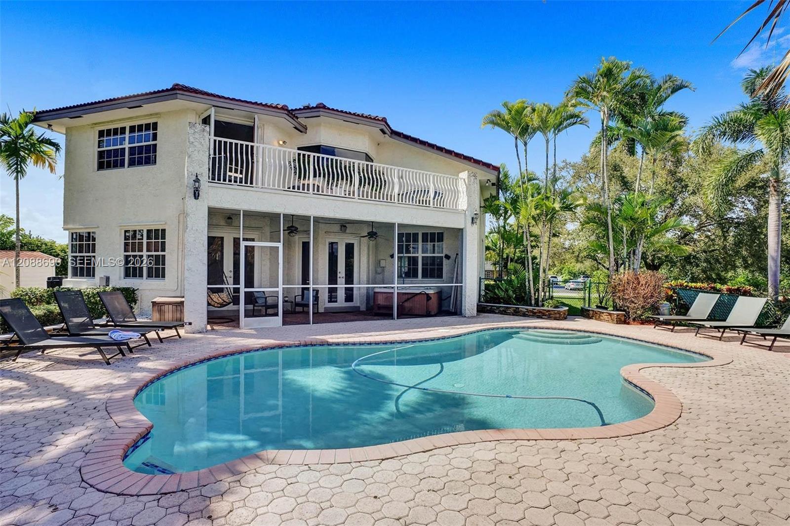 12140 SW 3rd St, Plantation FL 33325 photo 2