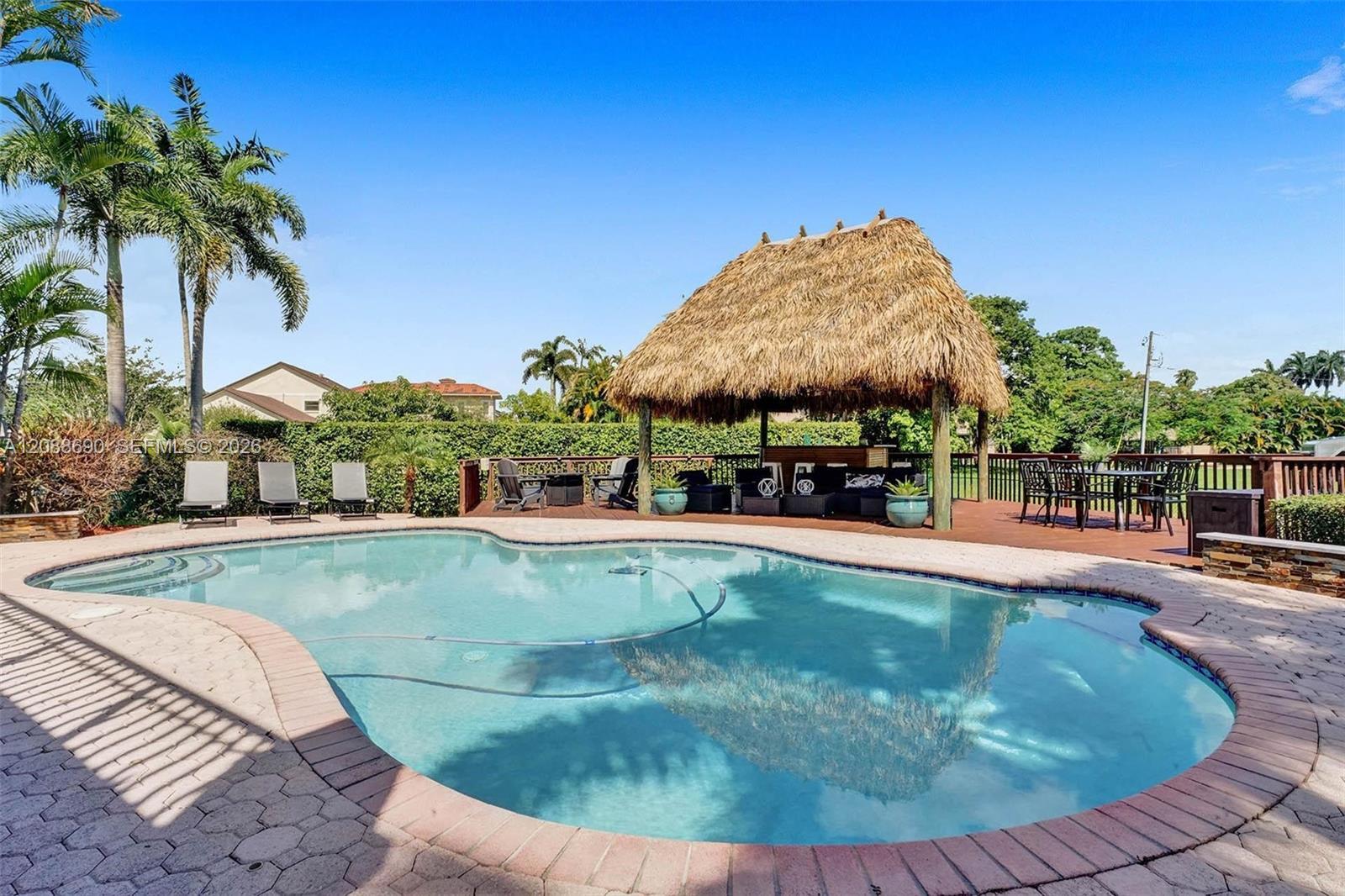 12140 SW 3rd St, Plantation FL 33325 photo 4