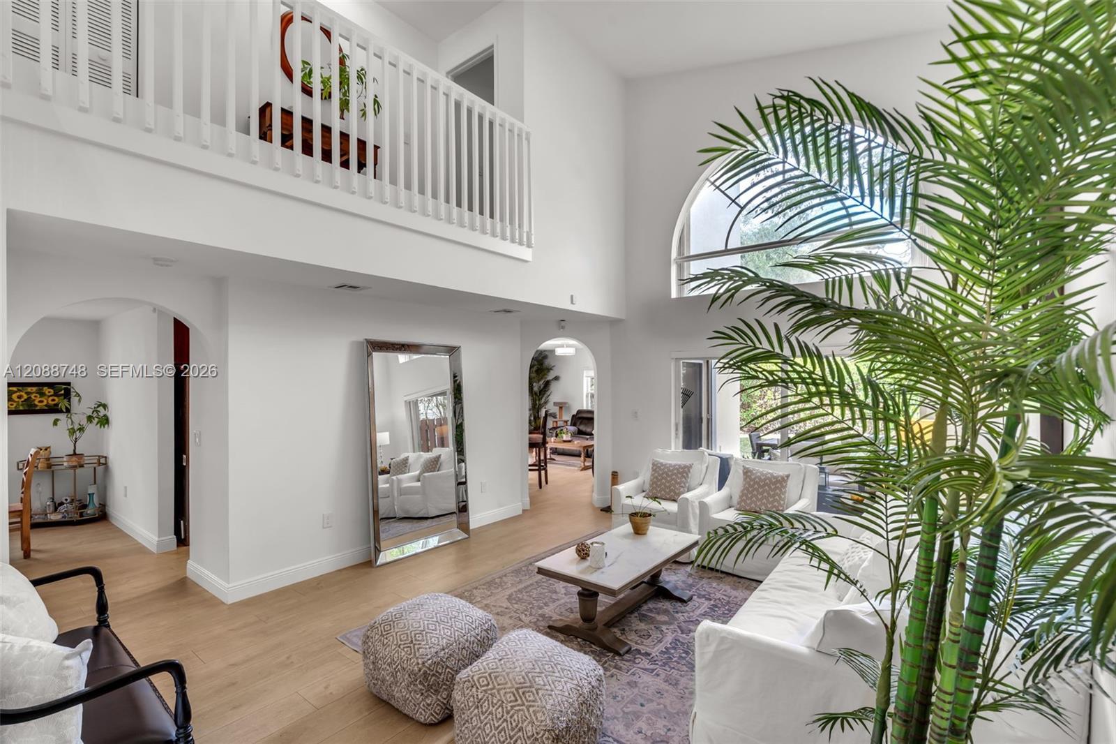 5380 NW 113th Pl, Doral FL 33178 photo 4