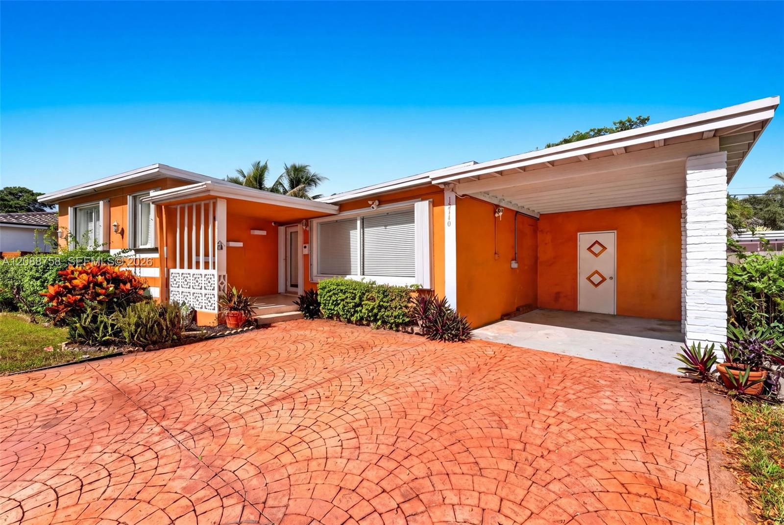 12140 NE Miami Ct, North Miami FL 33161 photo 4