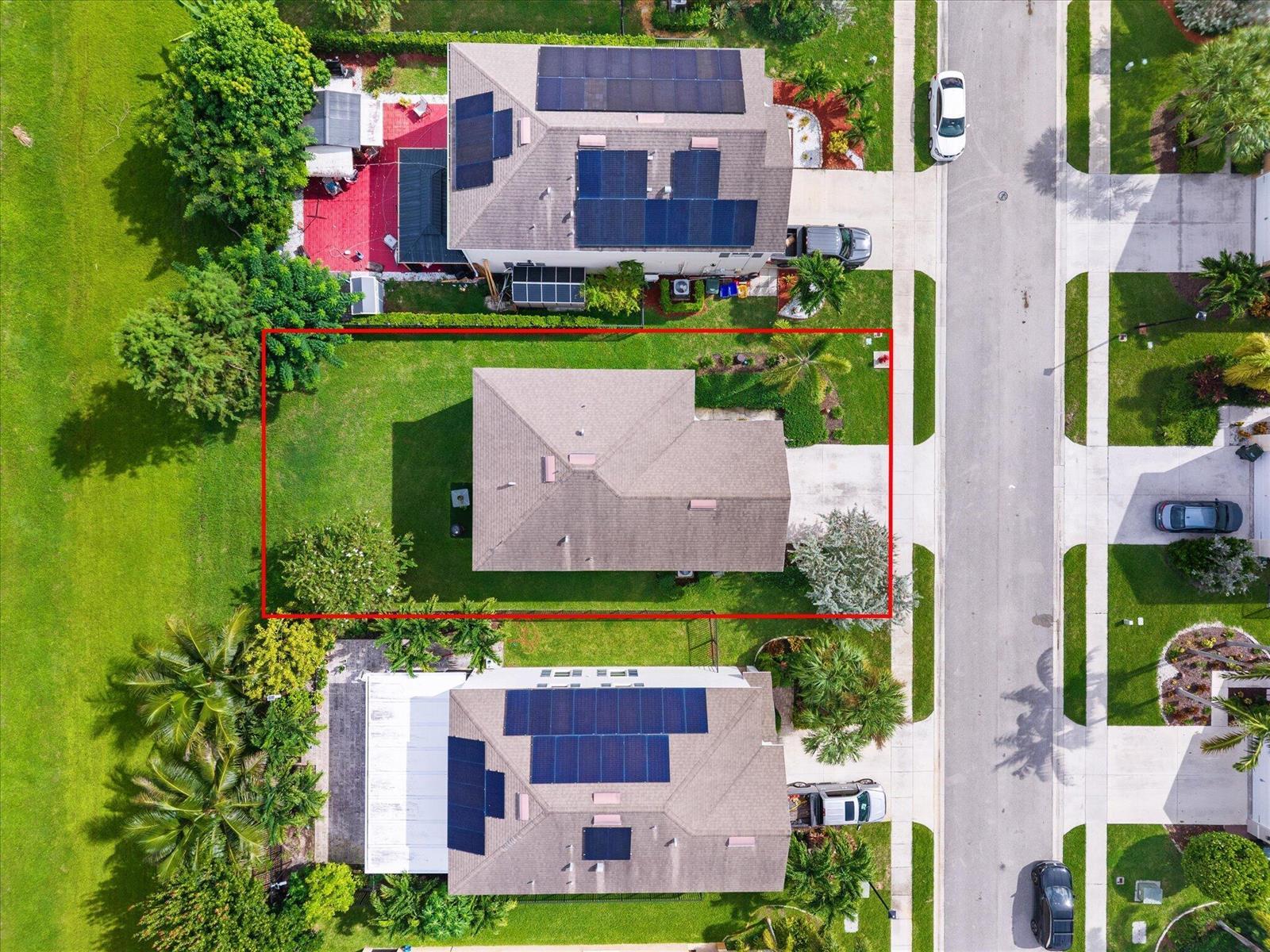 3785 WHITNEY PARK Lane, FL 33463 photo 3